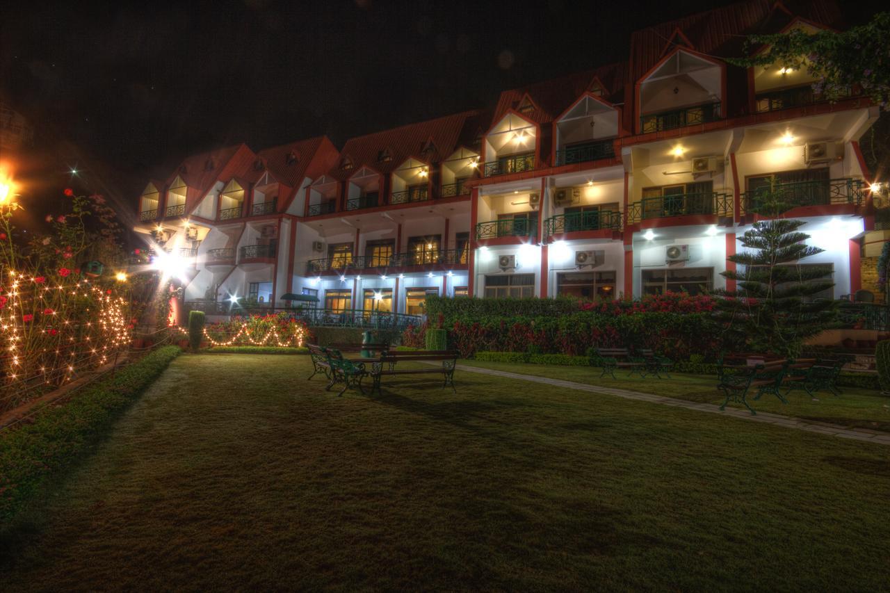 Kasauli Resort By Piccadily ภายนอก รูปภาพ